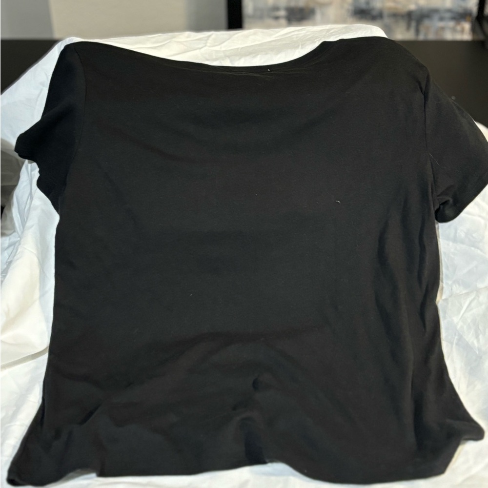 Fall black t-shirt - Picture 2 of 3